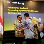 Wali Kota Tangerang menghadiri peluncuran E-Learning ASN Berintegritas KPK